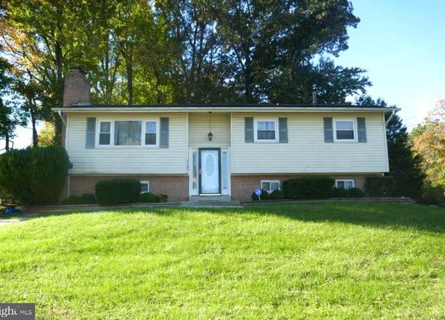 Property at 7107 Dower House Rd, Upper Marlboro, MD 20772, 3 beds, 3 baths