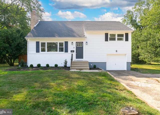 Property at 406 Parker Ave, Moorestown, NJ 08057, 3 beds, 1.5 baths