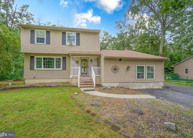 Property at 1395 Venezia Ave, Vineland, NJ 08361, 3 beds, 2.5 baths