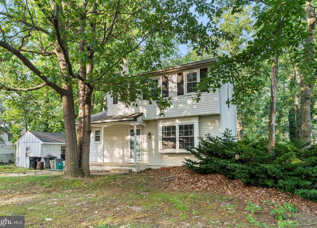 Property at 71 Winfield Rd, Sicklerville, NJ 08081, 3 beds, 1.5 baths