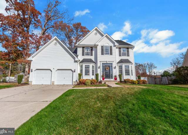 Property at 638 Mills Ln, Williamstown, NJ 08094, 4 beds, 2.5 baths