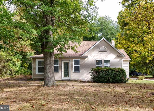 Property at 536 Kessel Ave, Franklinville, NJ 08322, 3 beds, 1 bath