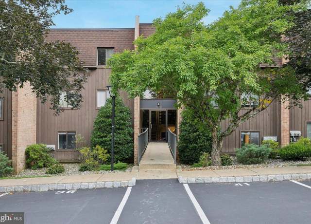 Property at 42 Hermitage Dr, New Hope, PA 18938, 1 bed, 1 bath