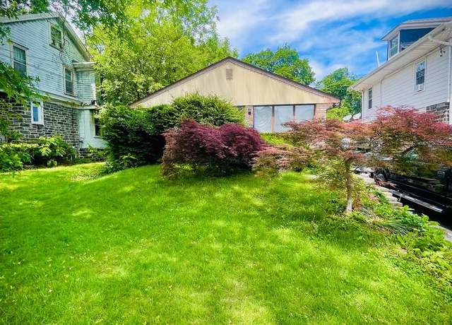 Property at 115 E Providence Rd, Aldan, PA 19018, 3 beds, 1.5 baths