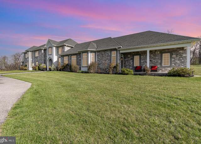 Property at 890 Hobart Rd, Hanover, PA 17331, 6 beds, 4.5 baths