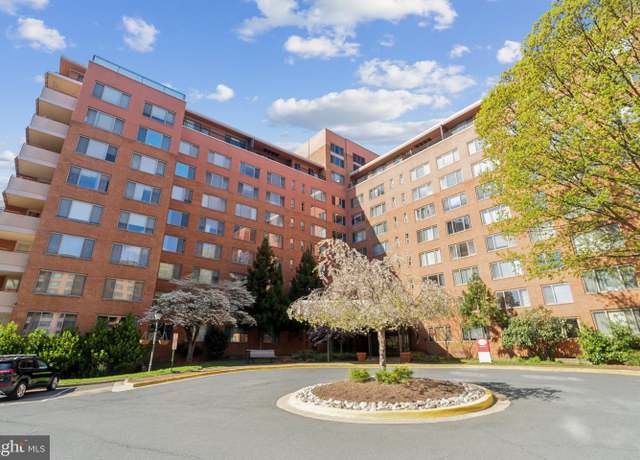 Property at 1121 Arlington Blvd #120, Arlington, VA 22209, 1 bed, 1 bath