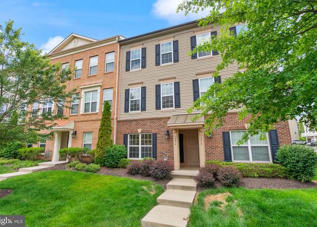 Property at 6274 Aster Haven Cir, Haymarket, VA 20169, 2 beds, 3.5 baths