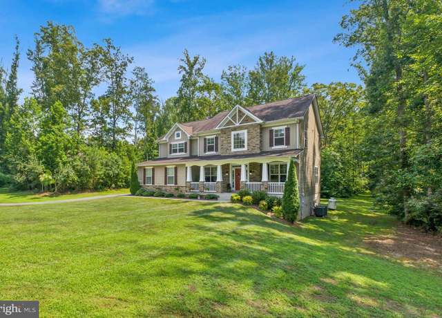 Property at 132 Donovan Ln, Stafford, VA 22556, 4 beds, 4.5 baths