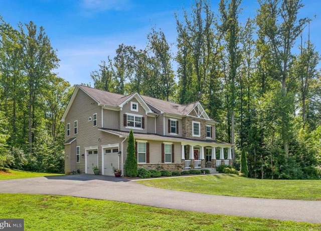 Property at 132 Donovan Ln, Stafford, VA 22556, 4 beds, 4.5 baths
