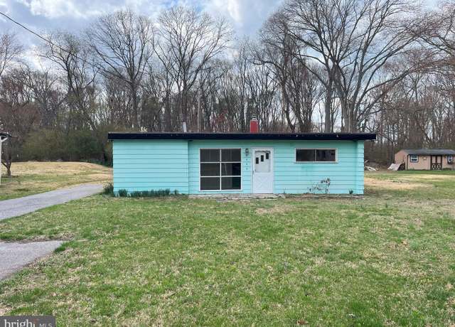 Property at 8183 Forest Glen Dr, Pasadena, MD 21122, 2 beds, 1 bath