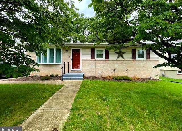 Property at 220 Allwood Dr, Glen Burnie, MD 21061, 3 beds, 1.5 baths