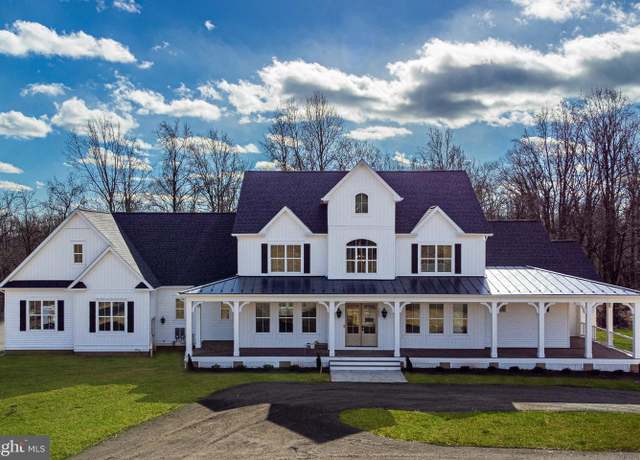 Property at 1501 - B Peachwood Ln, Lutherville Timonium, MD 21093, 5 beds, 4.5 baths
