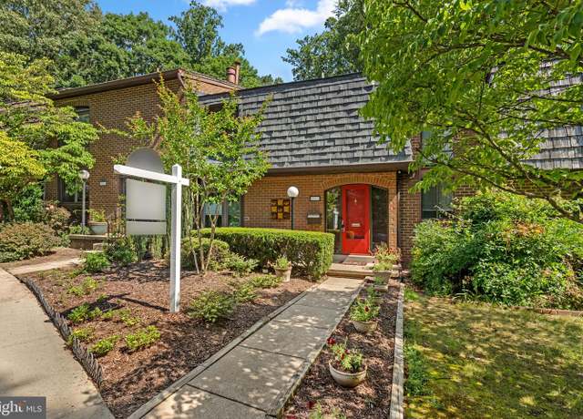 Property at 10857 Deborah Dr, Potomac, MD 20854, 3 beds, 3 baths