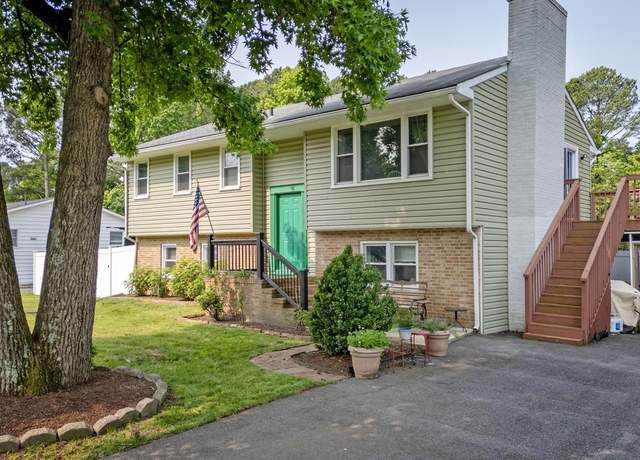 Property at 223 Baltimore Rd, Stevensville, MD 21666, 4 beds, 2 baths