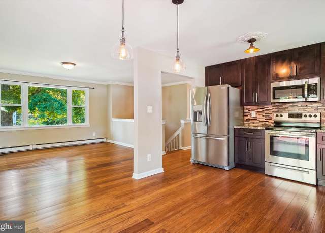 Property at 223 Baltimore Rd, Stevensville, MD 21666, 4 beds, 2 baths