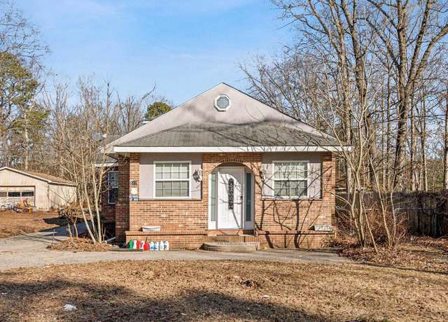 Property at 517 Crest Ave, Millville, NJ 08332, 4 beds, 3 baths