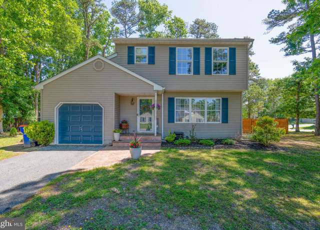 Property at 1208 Geissel Dr, Millville, NJ 08332, 3 beds, 1.5 baths