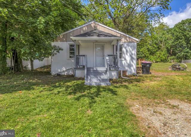 Property at 640 Marino Ave, Blackwood, NJ 08012, 3 beds, 1 bath