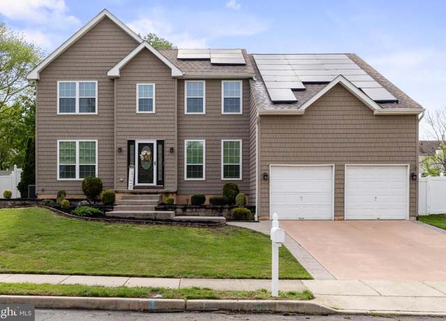 Property at 106 Hedgerow Ct, Deptford, NJ 08096, 4 beds, 2.5 baths