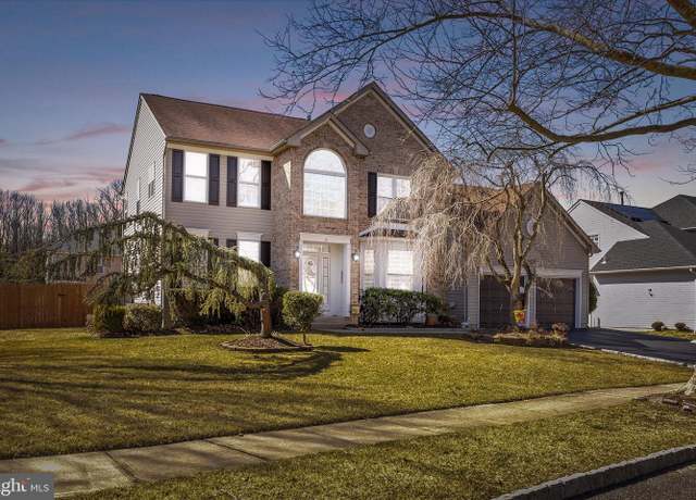 Property at 15 Eastwood Dr, East Windsor, NJ 08520, 4 beds, 2.5 baths