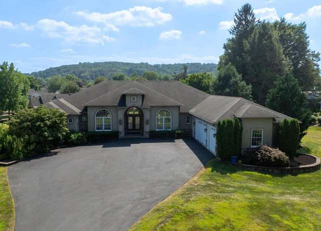 Property at 890 Fishburn Rd, Hershey, PA 17033, 4 beds, 3.5 baths