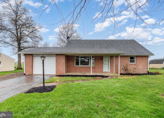 Property at 50 Yeager Dr, Shippensburg, PA 17257, 4 beds, 1.5 baths