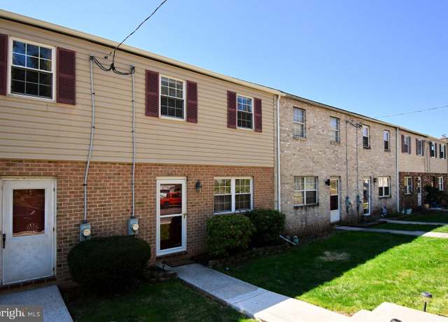 Property at 19 Game Farm Rd, Schwenksville, PA 19473, 3 beds, 1.5 baths