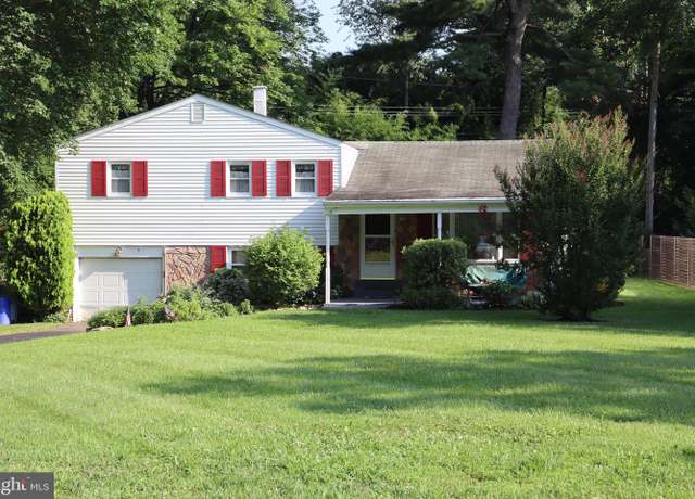Property at 4 Arthurs Ct, Plymouth Meeting, PA 19462, 4 beds, 2 baths