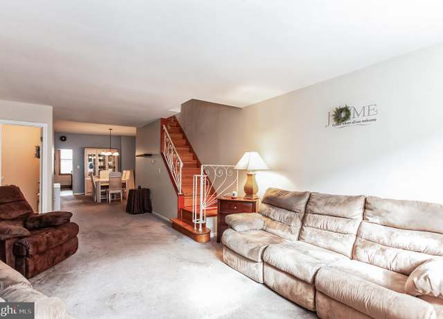 Property at 1606 S 2nd St, Philadelphia, PA 19148, 3 beds, 1.5 baths