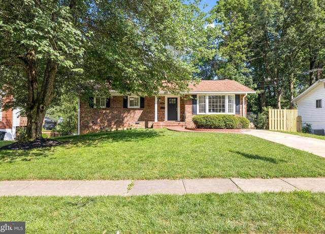 Property at 2437 Rockbridge St, Vienna, VA 22180, 4 beds, 3 baths