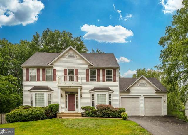 Property at 6804 Lakeridge Dr, Fredericksburg, VA 22407, 4 beds, 2.5 baths