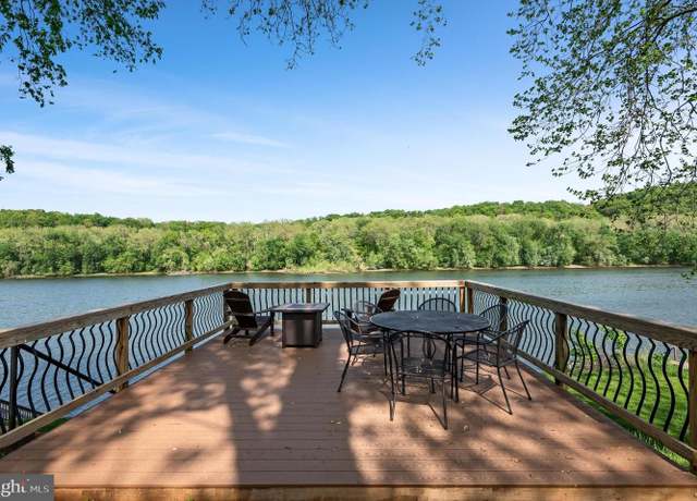 Property at 116 Natalie Ln, Harpers Ferry, WV 25425, 3 beds, 2 baths