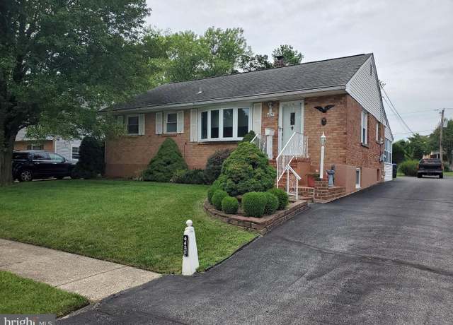 Property at 4435 Sandy Dr, Wilmington, DE 19808, 3 beds, 1.5 baths