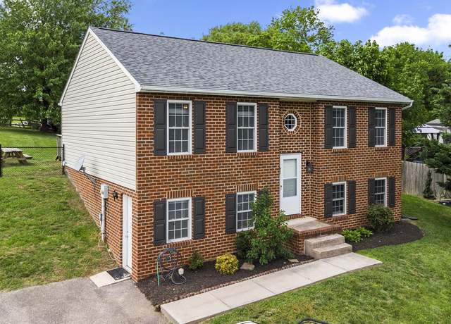 Property at 111 Gabriel Ct, Smithsburg, MD 21783, 3 beds, 2 baths