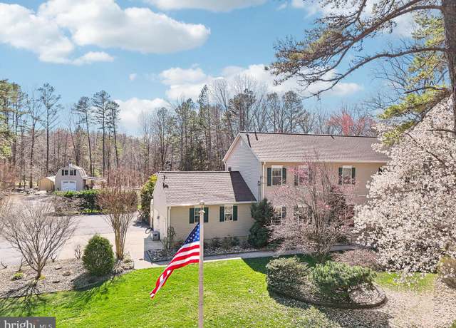 Property at 6 Meirs Rd, Cream Ridge, NJ 08514, 4 beds, 2.5 baths