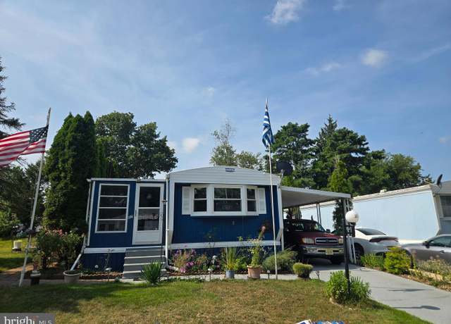 Property at 37 Nancy Ln, Barnegat, NJ 08005, 2 beds, 1 bath