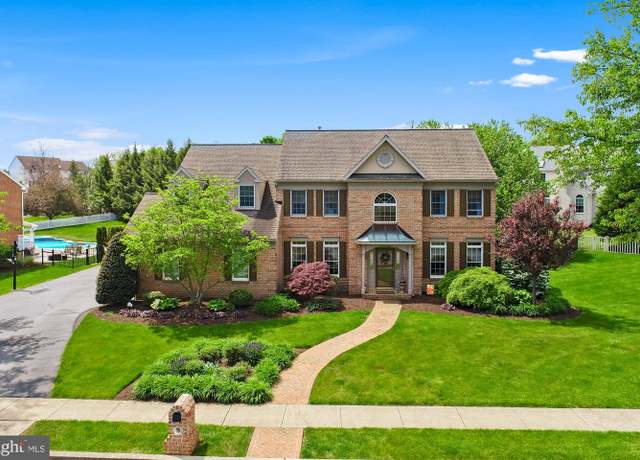 Property at 2909 Duffield Ln, Sinking Spring, PA 19608, 4 beds, 5 baths