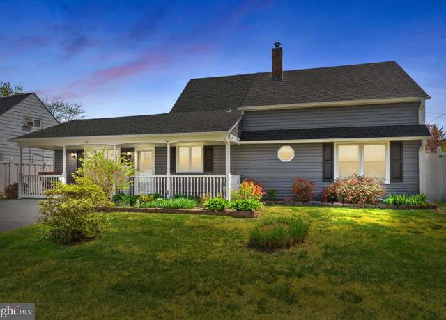 Property at 112 Everturn Ln, Levittown, PA 19054, 3 beds, 1 bath