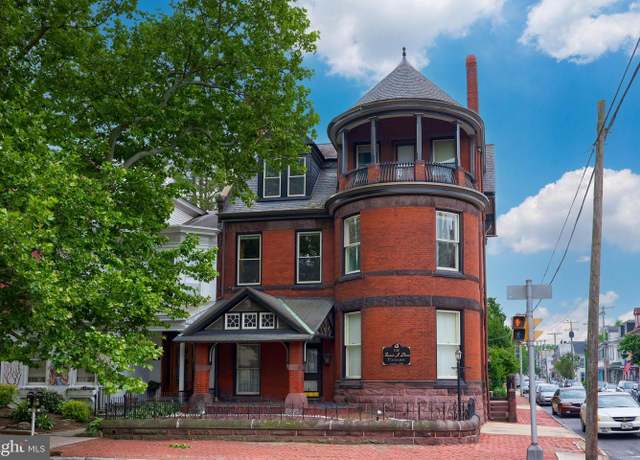 Property at 4 S 4th St, Lebanon, PA 17042, 4 beds, 4.5 baths