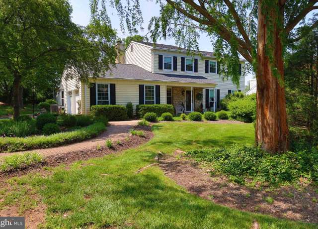 Property at 2050 Creek Way, Lansdale, PA 19446, 4 beds, 2.5 baths