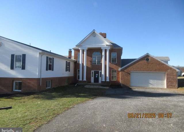 Property at 6611 Steltz Rd, Glen Rock, PA 17327, 4 beds, 3 baths