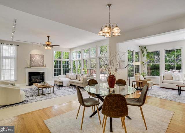 Property at 8043 Winstead Manor Ln, Lorton, VA 22079, 5 beds, 4.5 baths