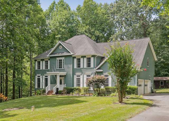 Property at 3 Kirkley Pl, Fredericksburg, VA 22406, 5 beds, 4.5 baths