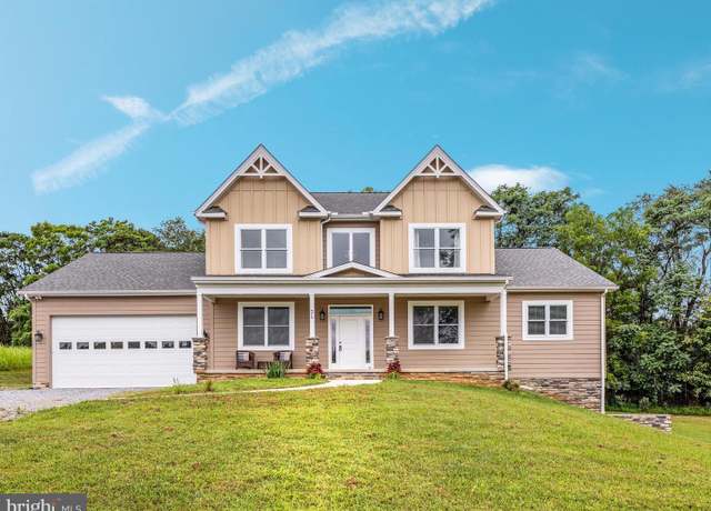 Property at 21 Nimitz Ln, Hedgesville, WV 25427, 4 beds, 3.5 baths