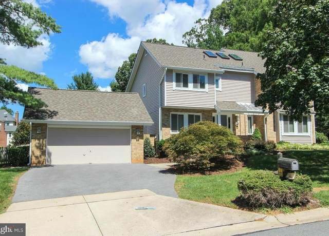 Property at 11409 Flints Grove Ln, North Potomac, MD 20878, 5 beds, 3.5 baths