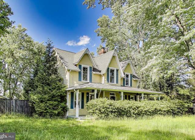 Property at 9112 3rd St, Lanham, MD 20706, 3 beds, 1.5 baths