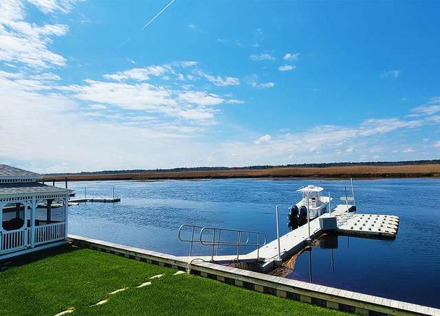 Property at 1033 Somers Point Mays Landing Rd, Egg Harbor Township, NJ 08234, 2 beds, 2.5 baths