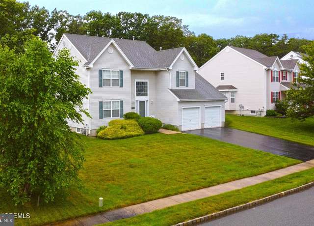 Property at 21 Orchid Ln, Barnegat, NJ 08005, 4 beds, 2.5 baths