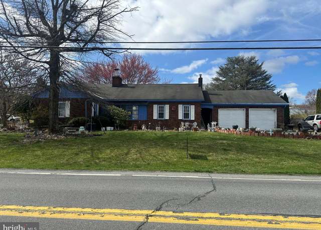 Property at 1190 State St, Mertztown, PA 19539, 4 beds, 2 baths