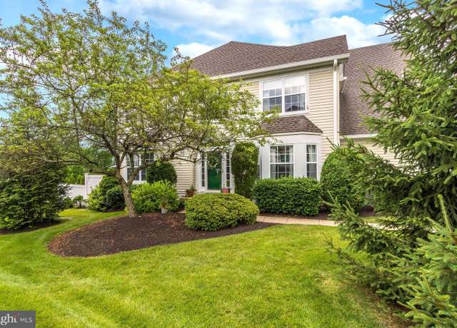 Property at 611 Weymouth Ct, New Hope, PA 18938, 3 beds, 2.5 baths
